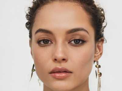 李福芝医生整型耳朵：专业背景、案例及价格全解析